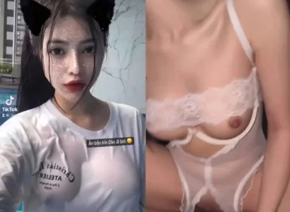 Cô nàng vú bự lồn đẹp cưỡi ngựa đã đời